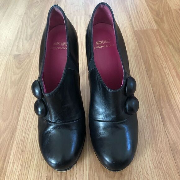 Moschino Vero Cuoio Black Leather Stilleto Two Button - Picture 2 of 10